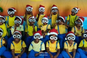 Akasia Kinderlandgoed – Minion Class Concert Akasia Kinderlandgoed Pre-Primary School & Aftercare - Minion Class Concert